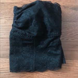 Victoria’s Secret Pink Small Black Lace Bandeau Strapless Bra